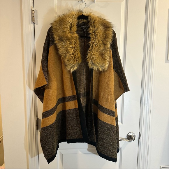 Forever 21 Sweaters - Forever 21 Plus Shawl Sweater with Detachable Faux Fur Collar in Camel Tan